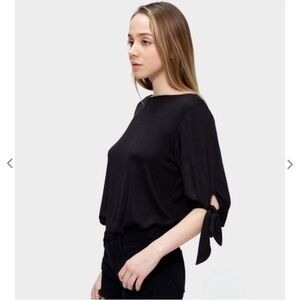 Siizu Nanna Top Size Large Black 100% Japanese Cotton Minimalist Neutral Basic